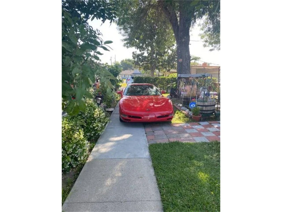 2000 Chevrolet Corvette C5 - Image 4 of 19