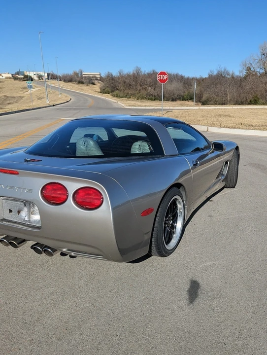 2000 Chevrolet Corvette C5 - Image 2 of 24