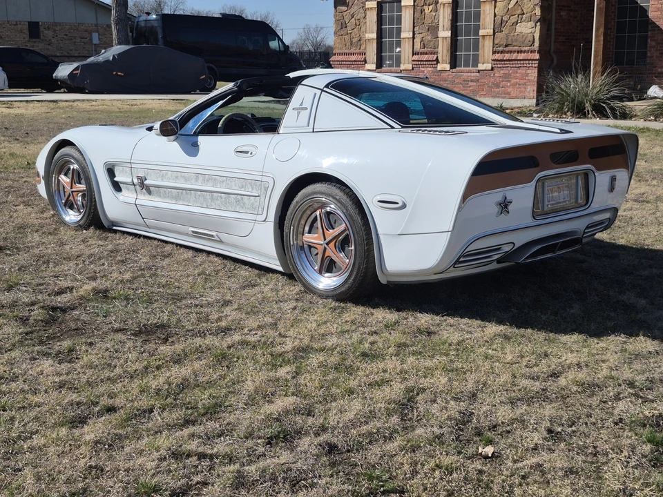 2000 Chevrolet Corvette C5 - Image 5 of 22
