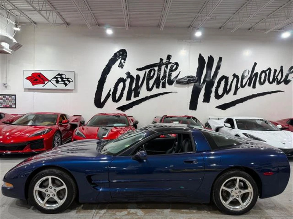 2000 Chevrolet Corvette C5 - Image 2 of 10