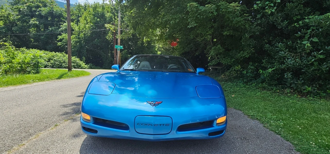 2000 Chevrolet Corvette C5 - Image 4 of 27