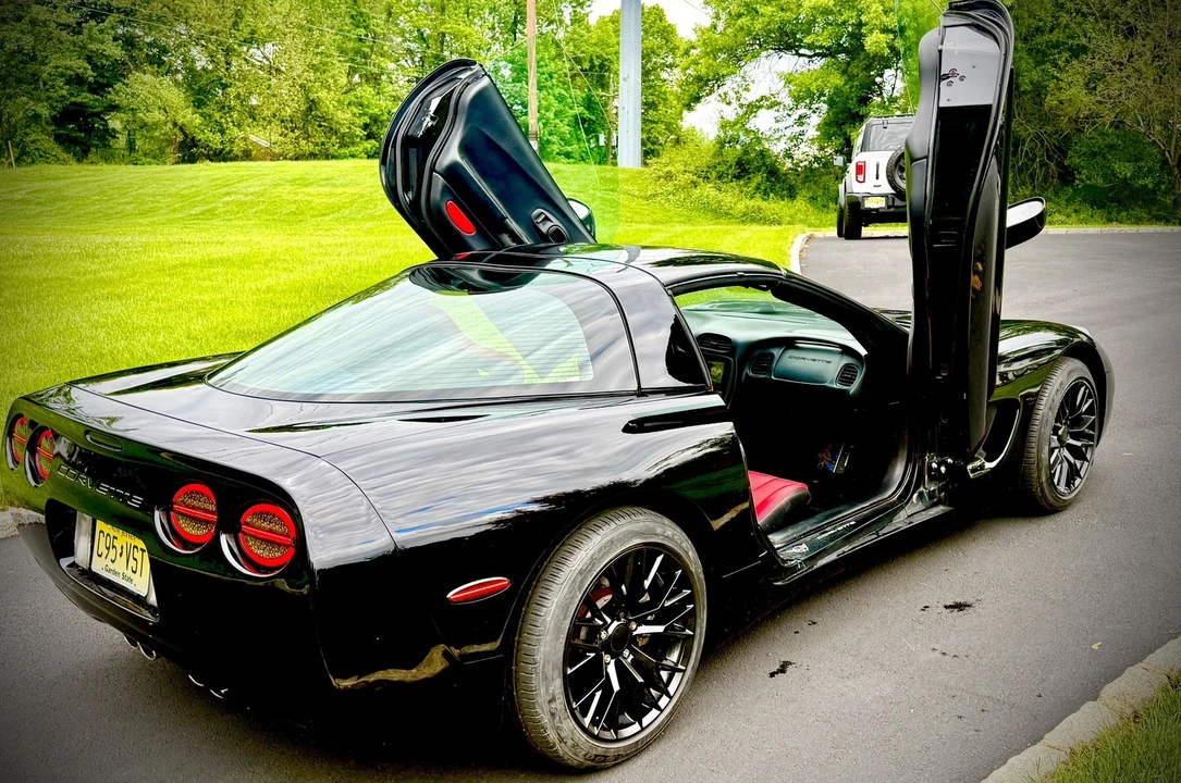 2000 Chevrolet Corvette C5 - Image 6 of 13
