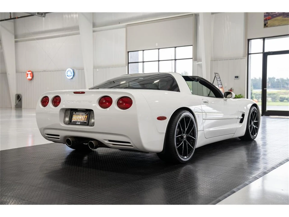 2000 Chevrolet Corvette C5 - Image 9 of 31