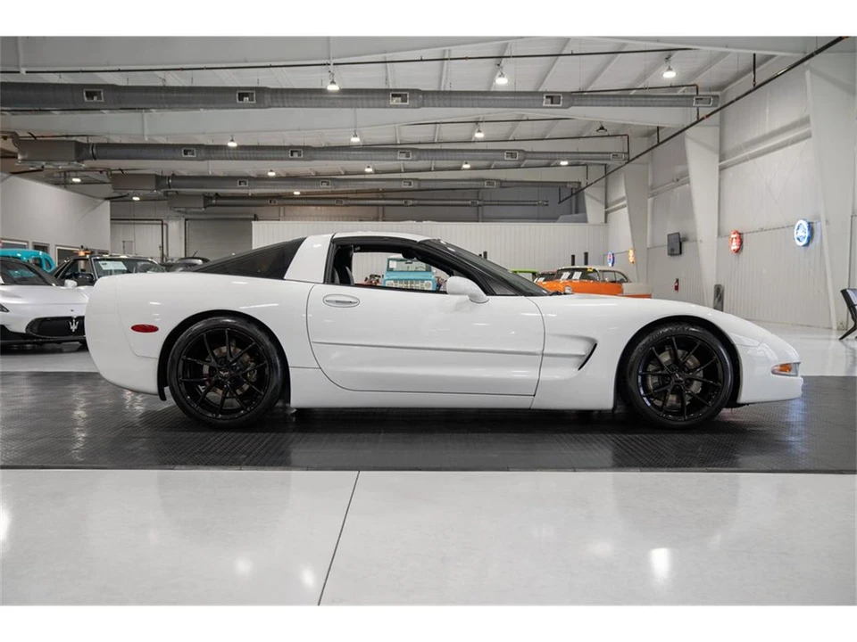 2000 Chevrolet Corvette C5 - Image 26 of 31