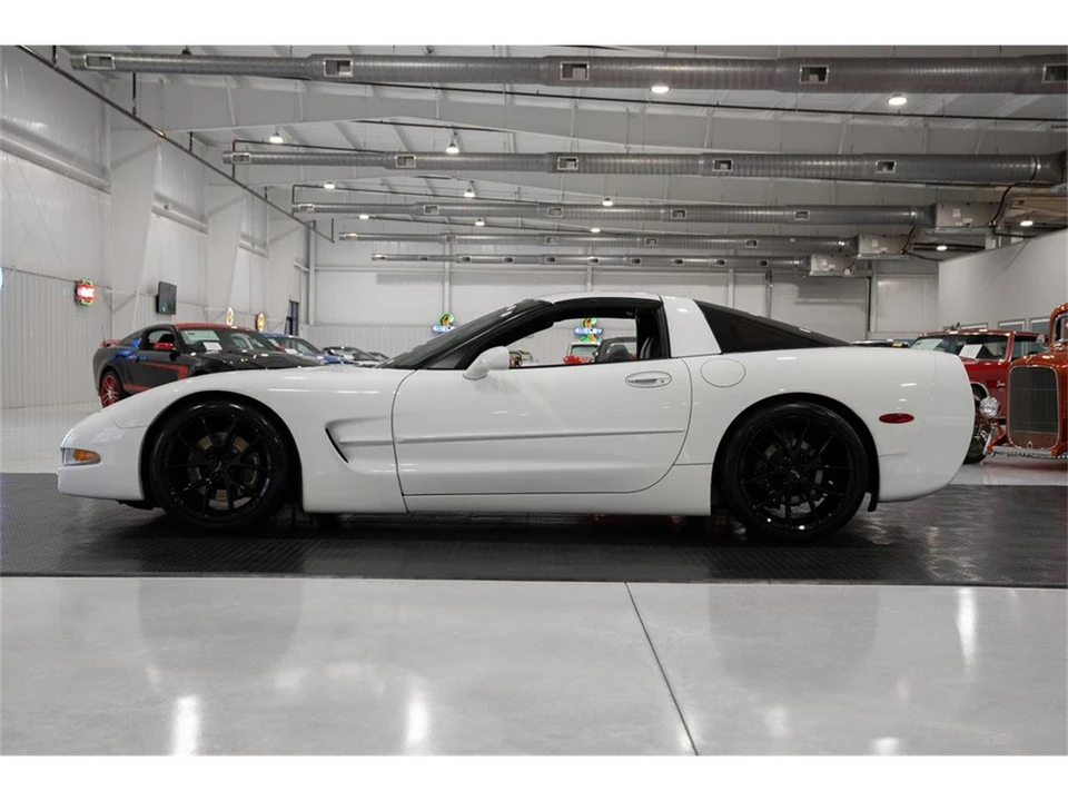 2000 Chevrolet Corvette C5 - Image 27 of 31