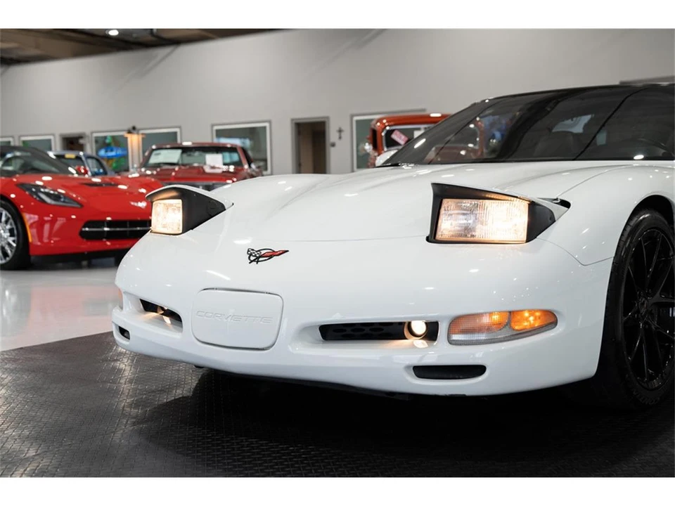 2000 Chevrolet Corvette C5 - Image 16 of 31