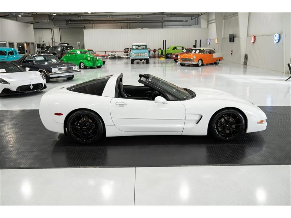 2000 Chevrolet Corvette C5 - Image 12 of 31