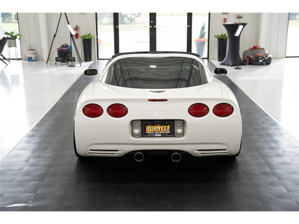 2000 Chevrolet Corvette C5 - Image 8 of 31