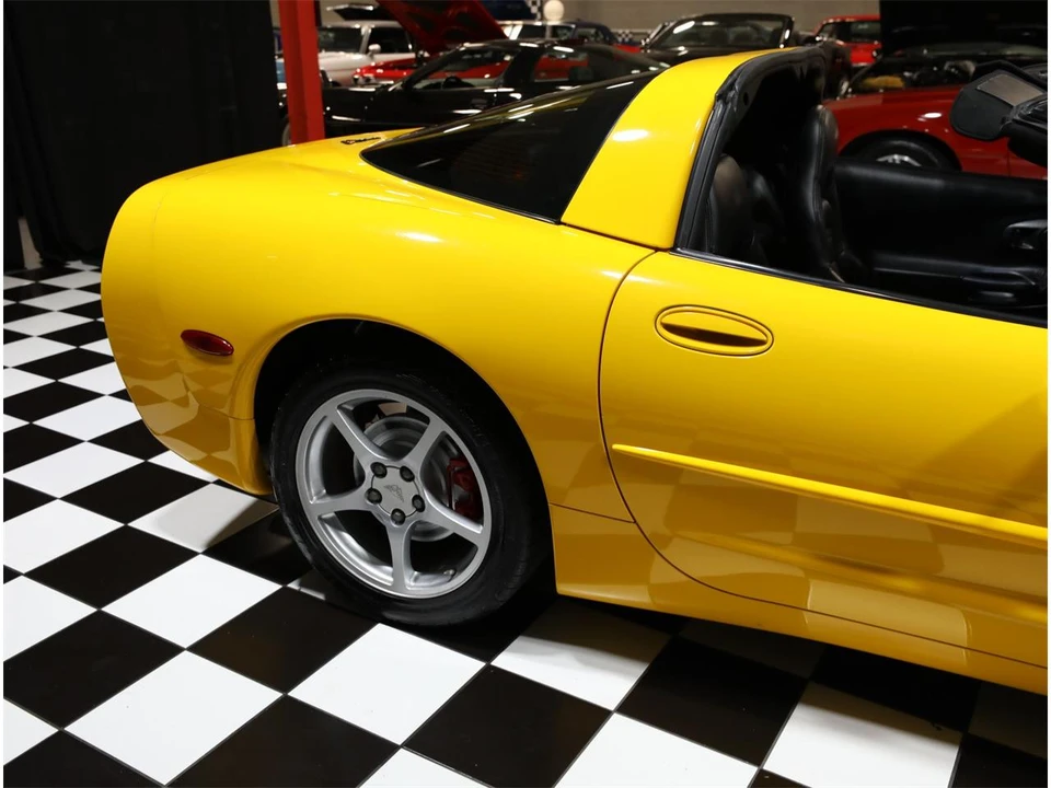 2000 Chevrolet Corvette C5 - Image 23 of 31