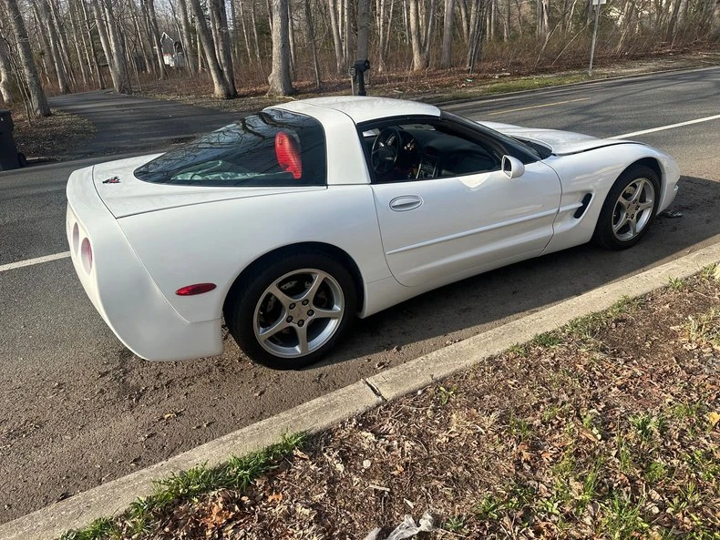 2000 Chevrolet Corvette C5 - Image 4 of 10