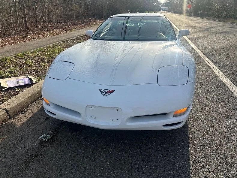 2000 Chevrolet Corvette C5 - Image 6 of 10