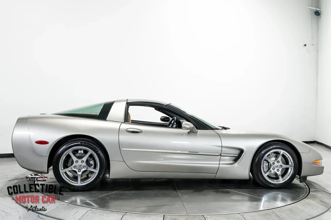 2000 Chevrolet Corvette C5 - Image 19 of 21