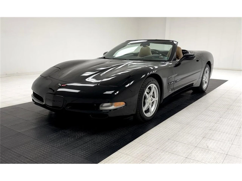 2000 Chevrolet Corvette C5 - Image 2 of 31