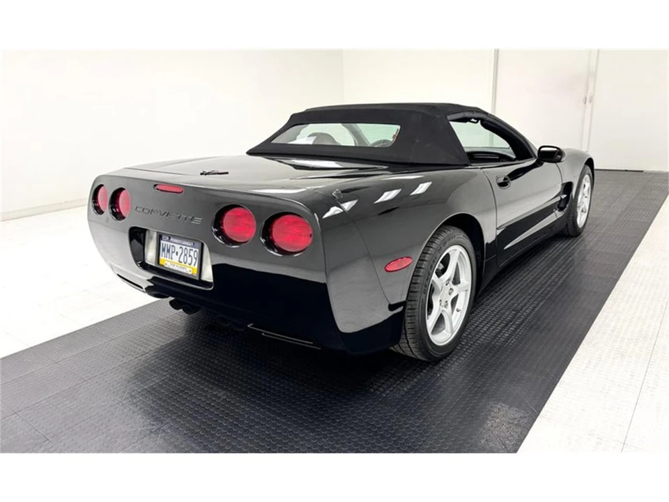 2000 Chevrolet Corvette C5 - Image 8 of 31