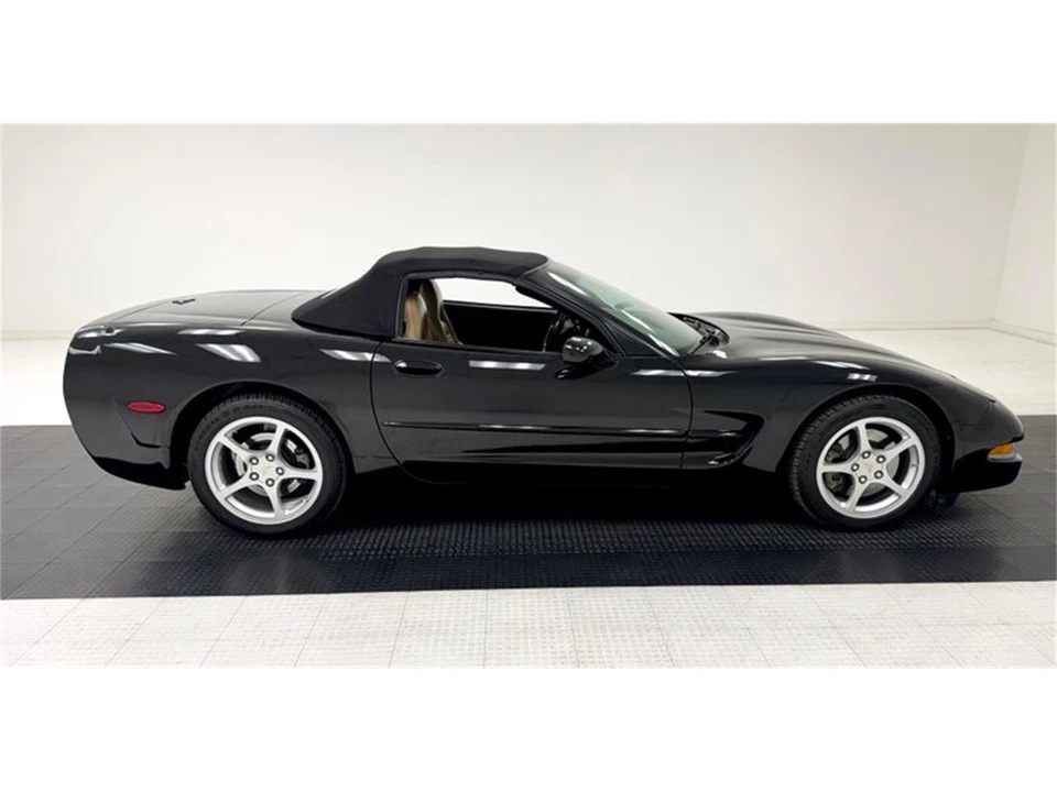 2000 Chevrolet Corvette C5 - Image 9 of 31