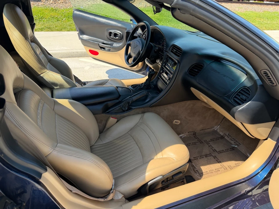 2000 Chevrolet Corvette C5 - Image 17 of 22