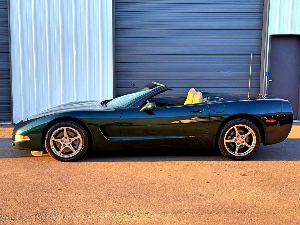 2000 Chevrolet Corvette C5 - Image 19 of 21