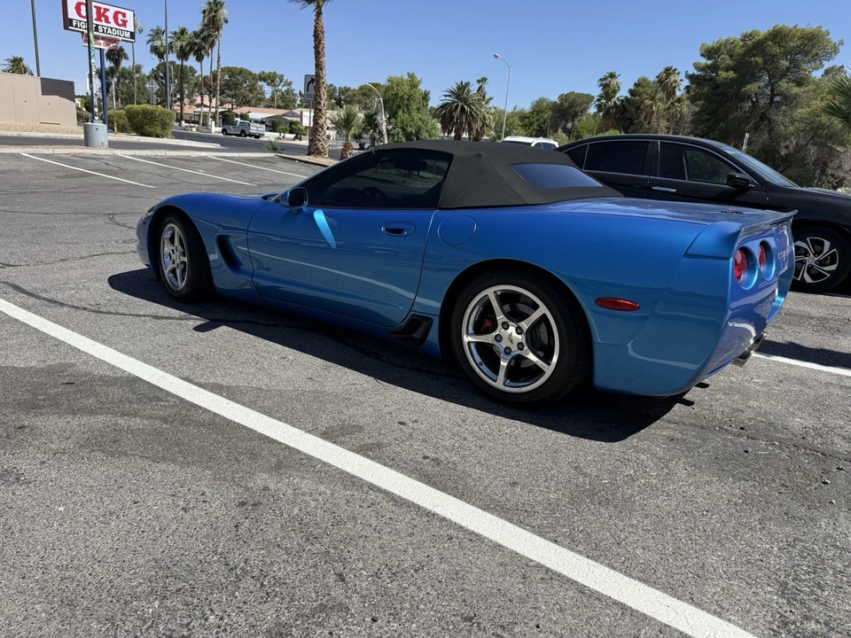 2000 Chevrolet Corvette - Image 6 of 24