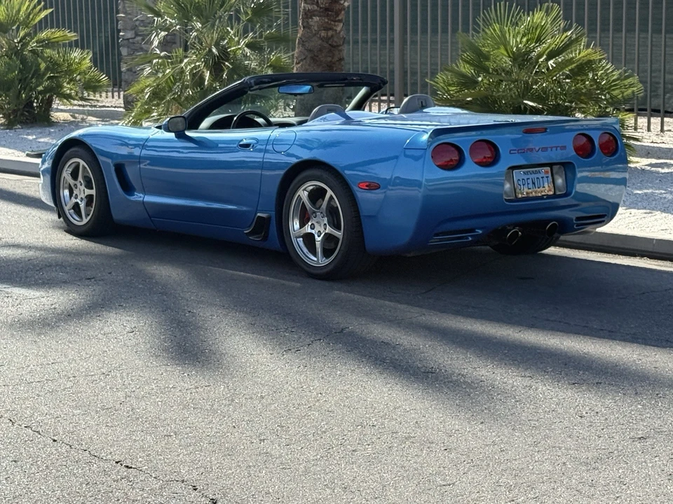 2000 Chevrolet Corvette - Image 17 of 24