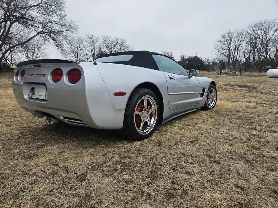 2000 Chevrolet Corvette C5 - Image 5 of 13
