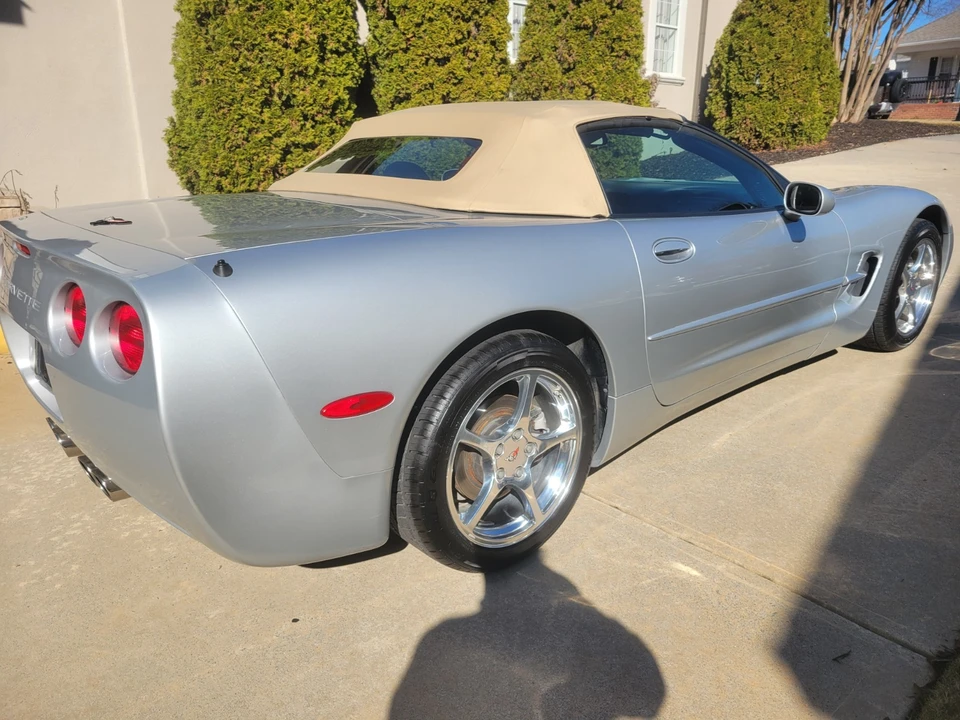 2000 Chevrolet Corvette C5 - Image 8 of 18