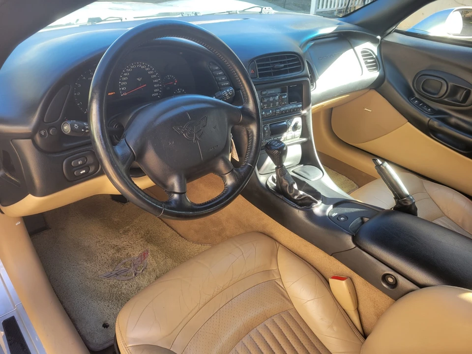 2000 Chevrolet Corvette C5 - Image 16 of 18