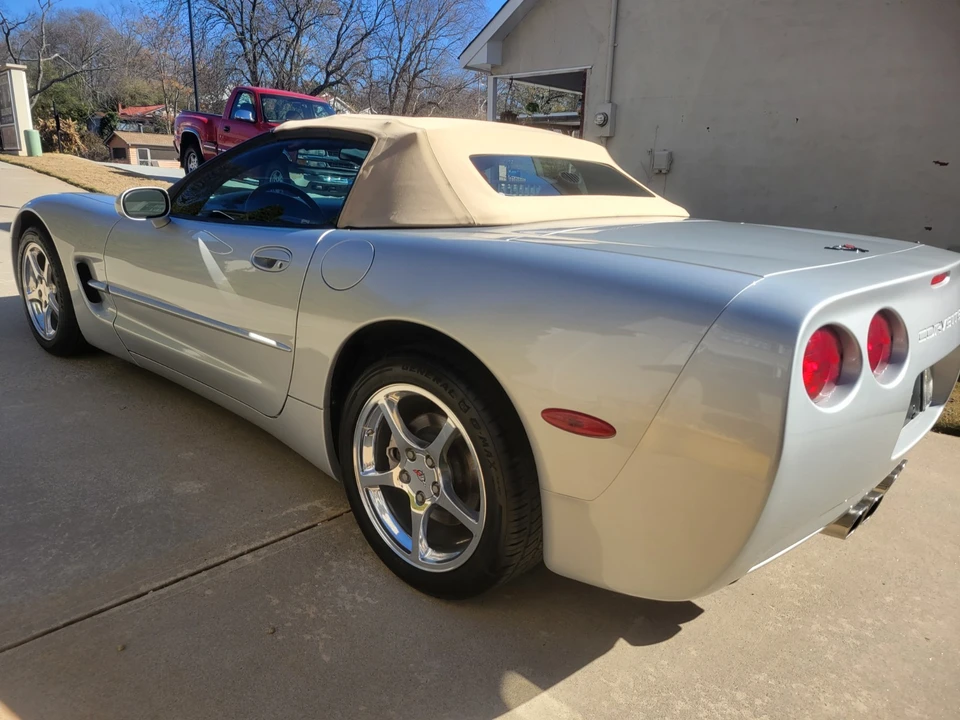 2000 Chevrolet Corvette C5 - Image 5 of 18