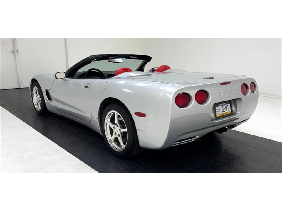 2000 Chevrolet Corvette C5 - Image 6 of 31