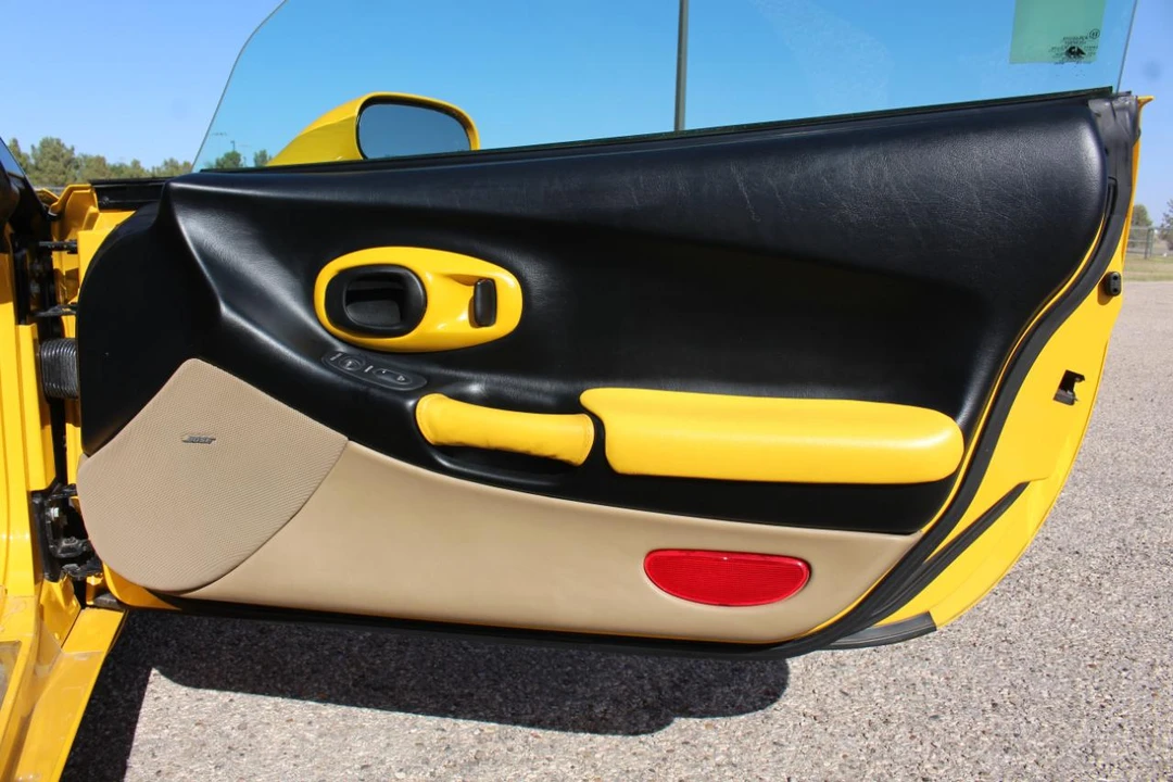 2000 Chevrolet Corvette C5 - Image 24 of 31