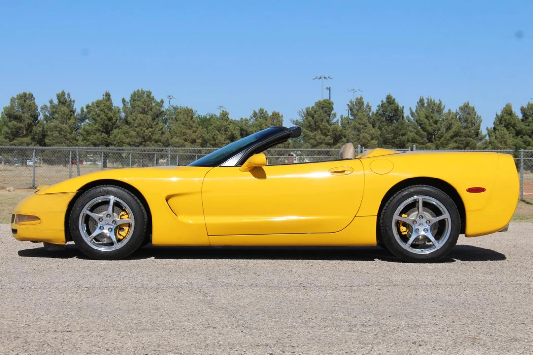2000 Chevrolet Corvette C5 - Image 8 of 31