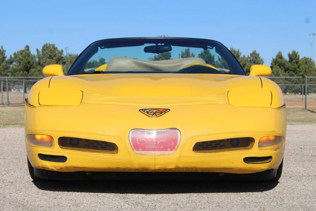 2000 Chevrolet Corvette C5 - Image 2 of 31