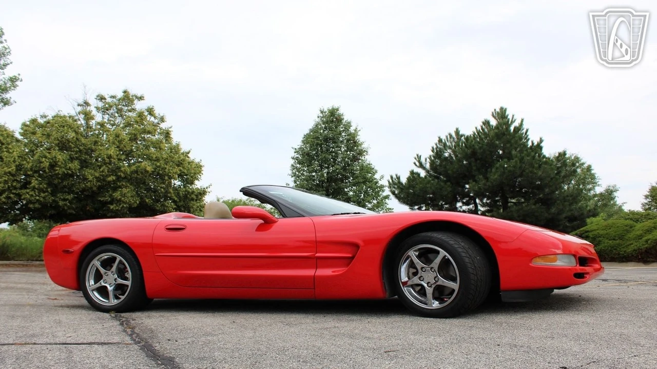 2000 Chevrolet Corvette C5 - Image 8 of 12