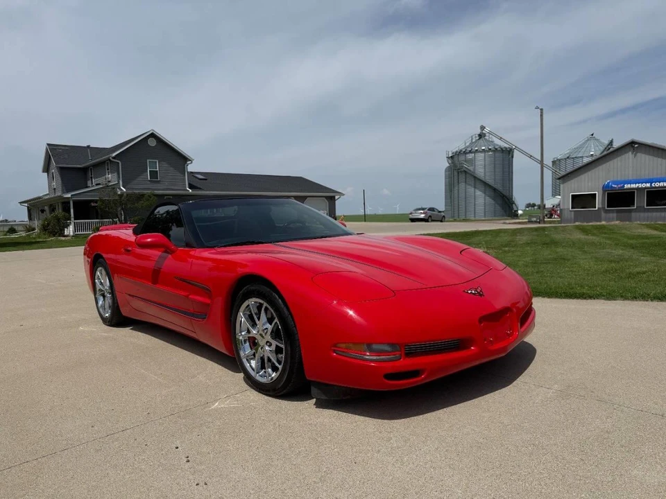 2000 Chevrolet Corvette C5 - Image 2 of 31