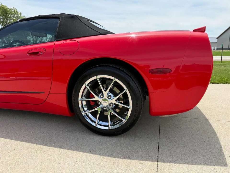 2000 Chevrolet Corvette C5 - Image 28 of 31