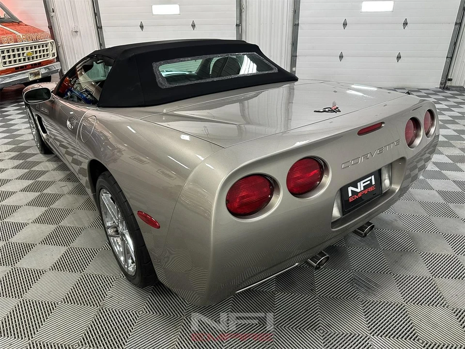 2000 Chevrolet Corvette C5 - Image 19 of 31