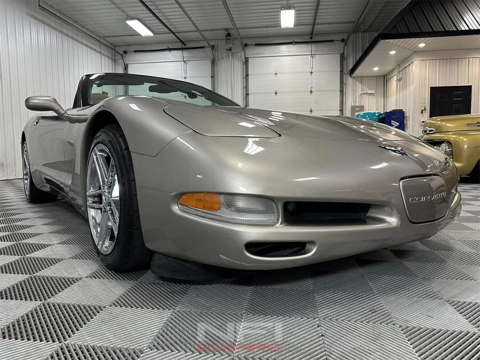 2000 Chevrolet Corvette C5 - Image 24 of 31