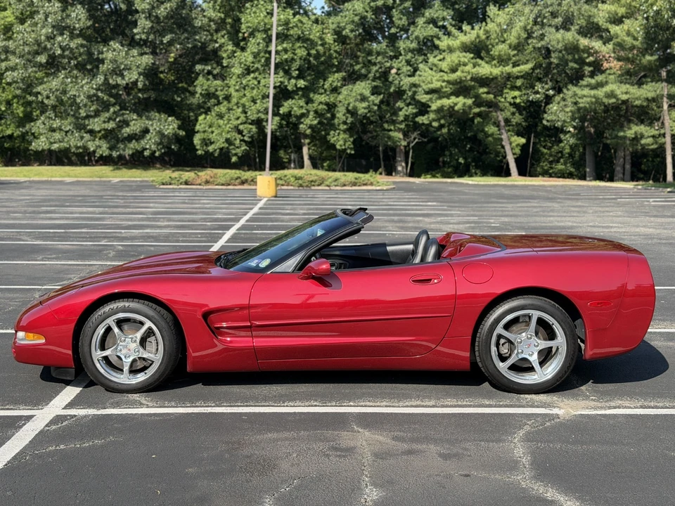 2000 Chevrolet Corvette C5 - Image 5 of 31