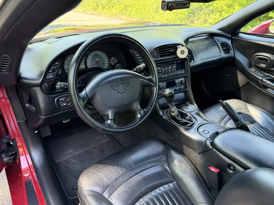 2000 Chevrolet Corvette C5 - Image 24 of 31