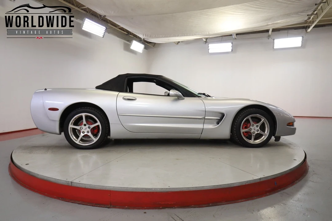 2000 Chevrolet Corvette C5 - Image 4 of 12