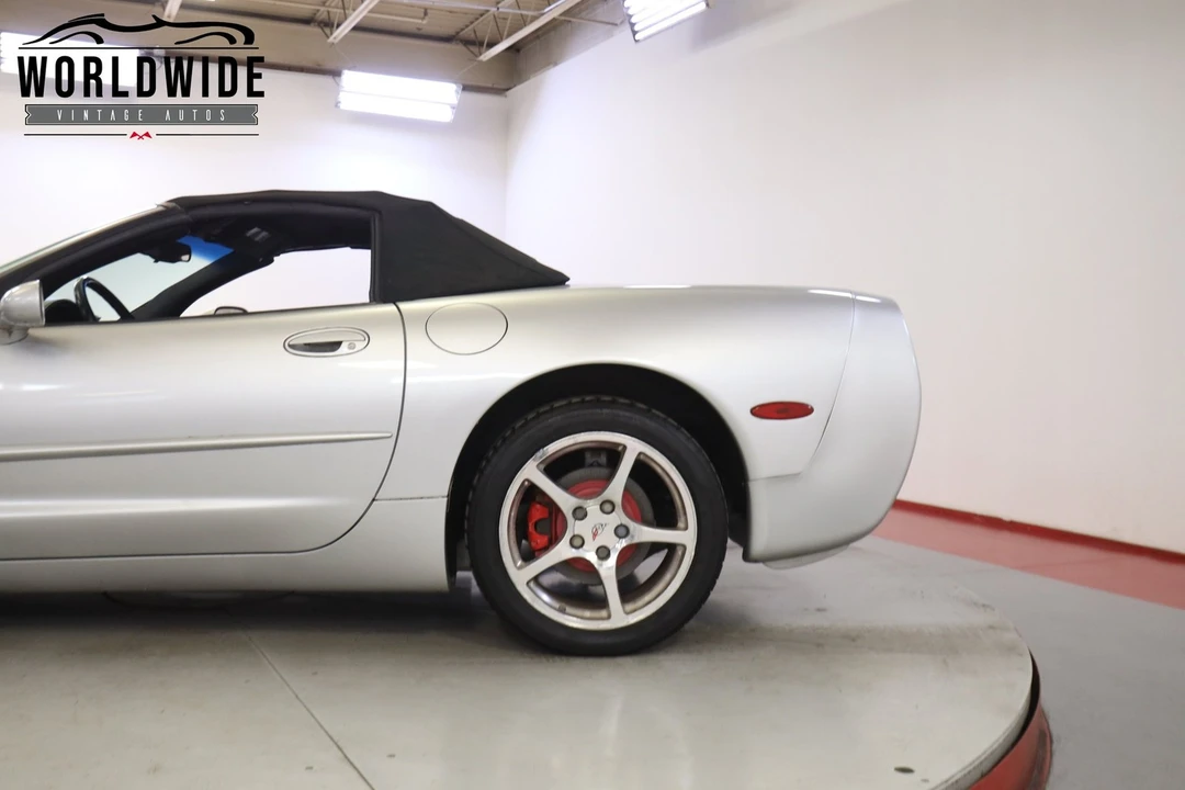 2000 Chevrolet Corvette C5 - Image 10 of 12