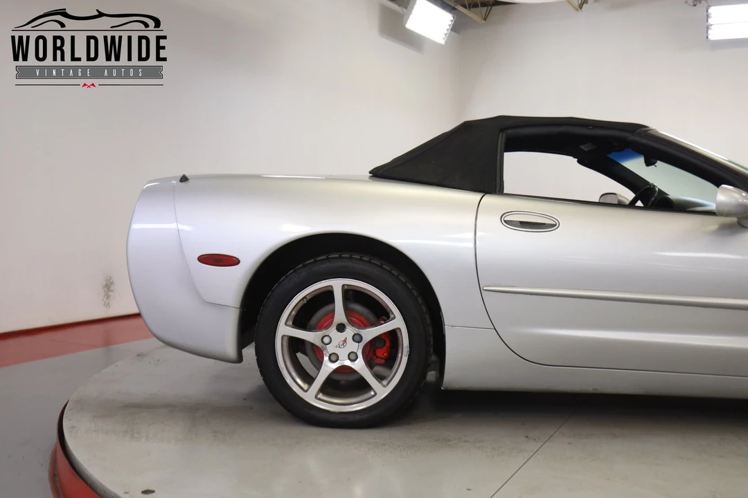 2000 Chevrolet Corvette C5 - Image 9 of 12