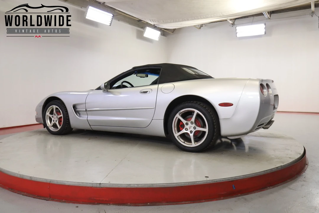 2000 Chevrolet Corvette C5 - Image 5 of 12