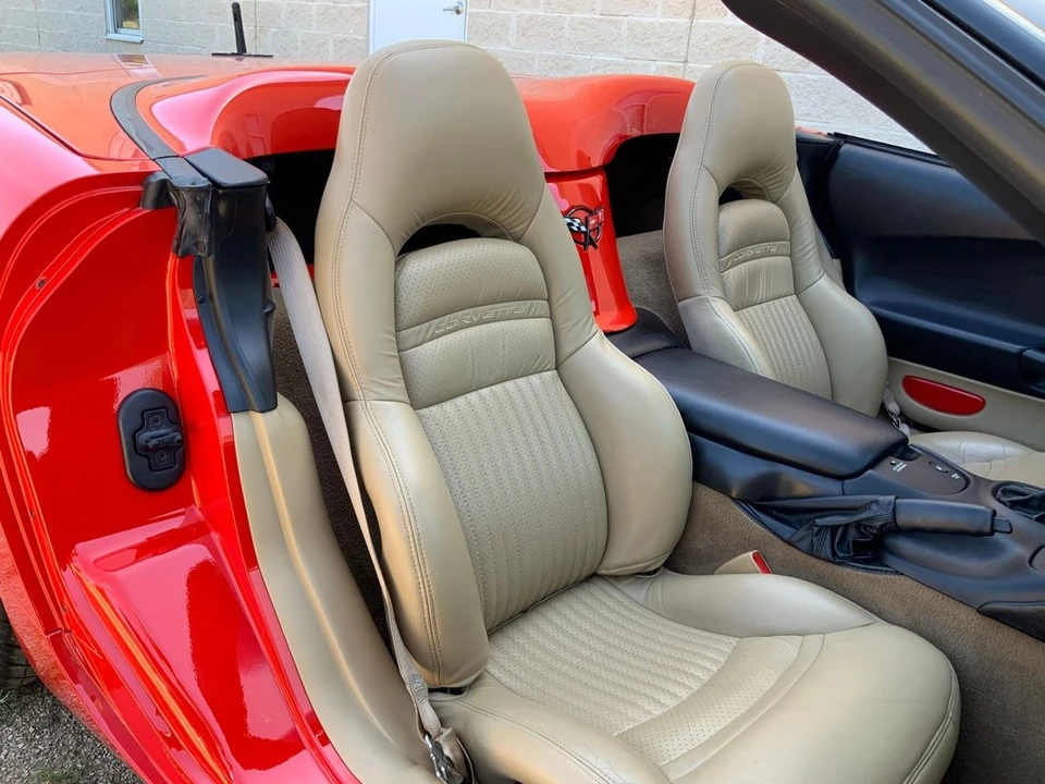 2000 Chevrolet Corvette C5 - Image 28 of 31