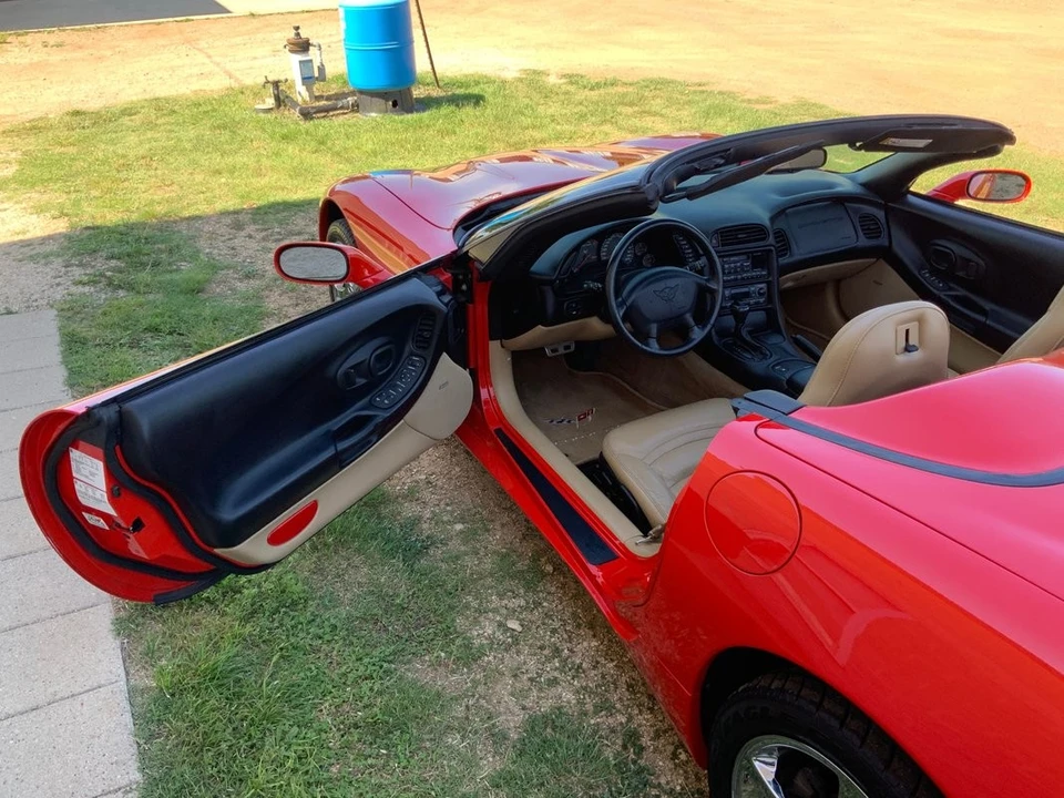 2000 Chevrolet Corvette C5 - Image 18 of 31