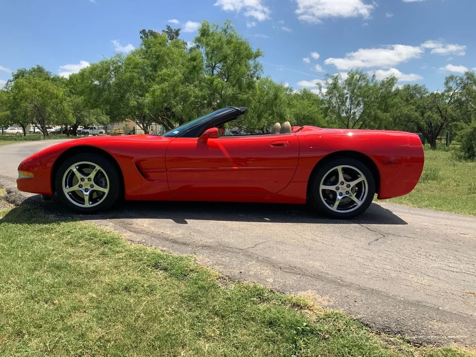 2000 Chevrolet Corvette C5 - Image 15 of 31