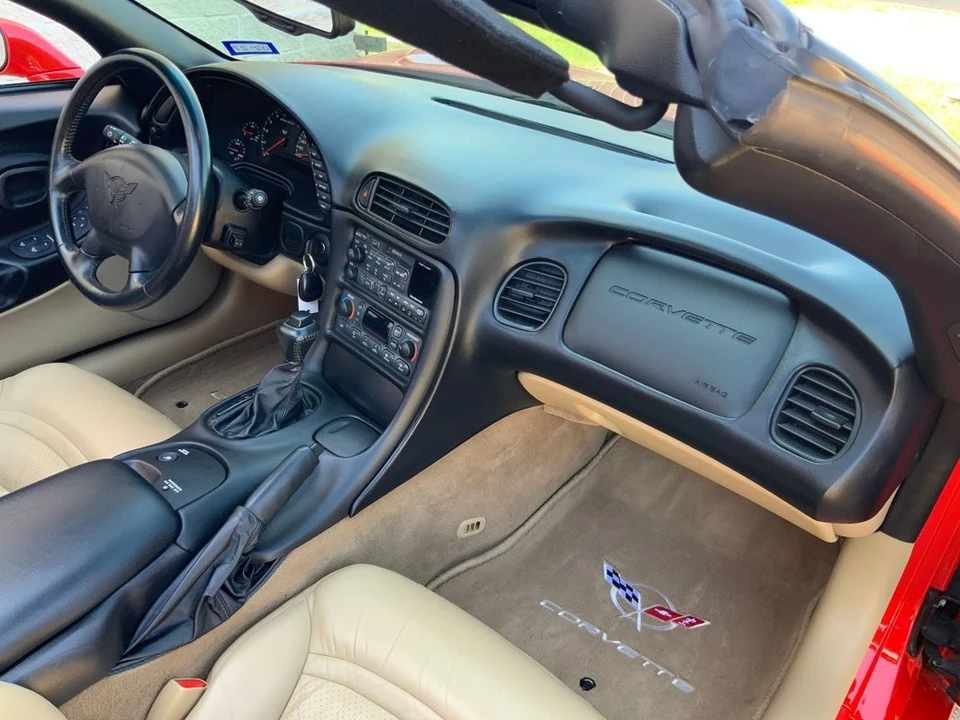 2000 Chevrolet Corvette C5 - Image 25 of 31