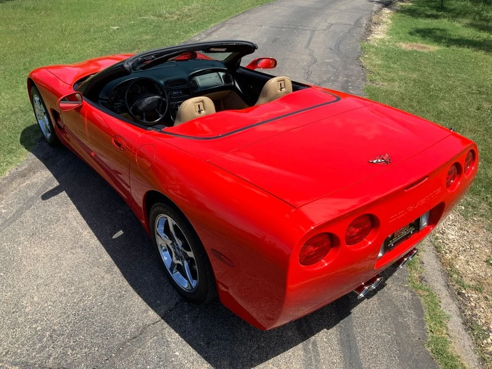 2000 Chevrolet Corvette C5 - Image 3 of 31