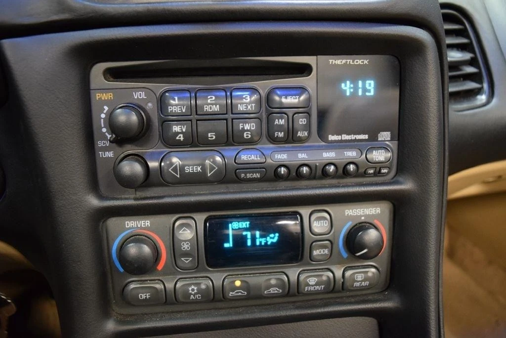 2000 Chevrolet Corvette C5 - Image 28 of 31