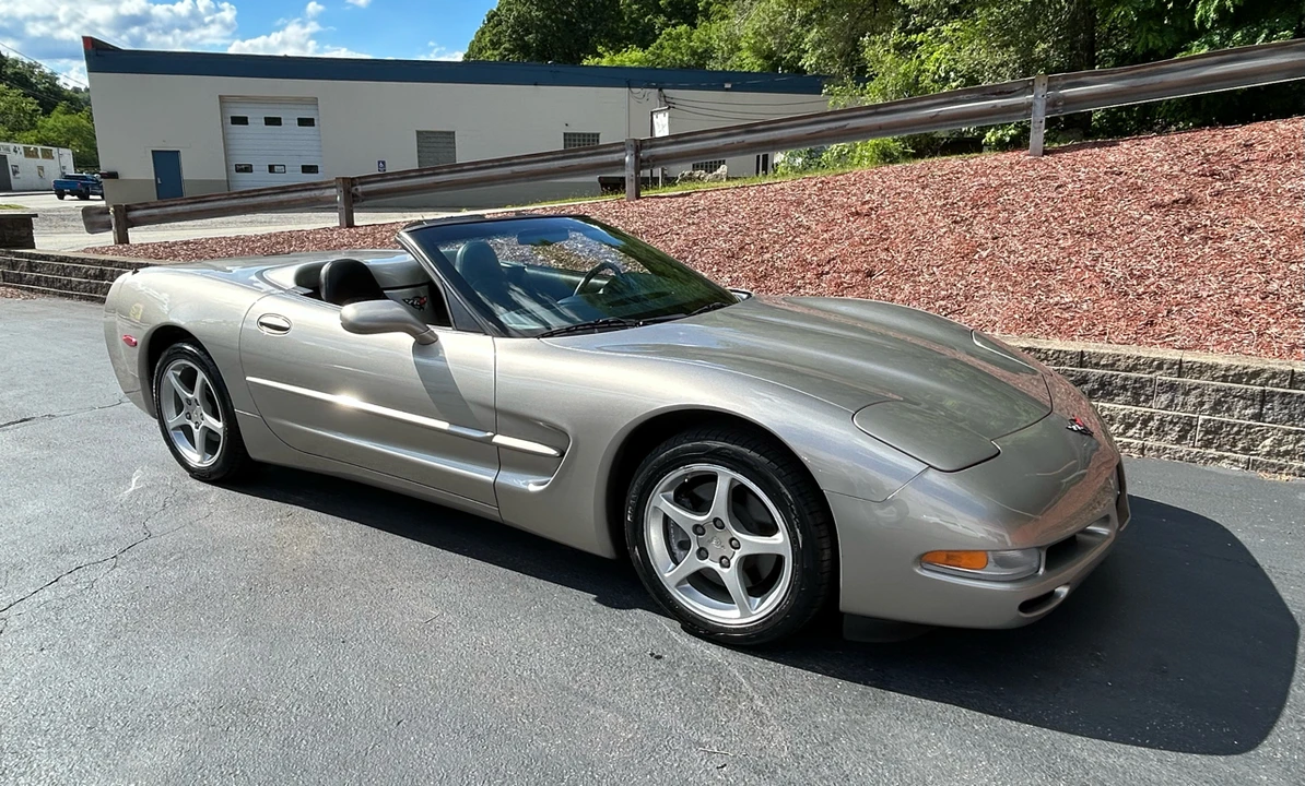 2000 Chevrolet Corvette C5 - Image 11 of 23