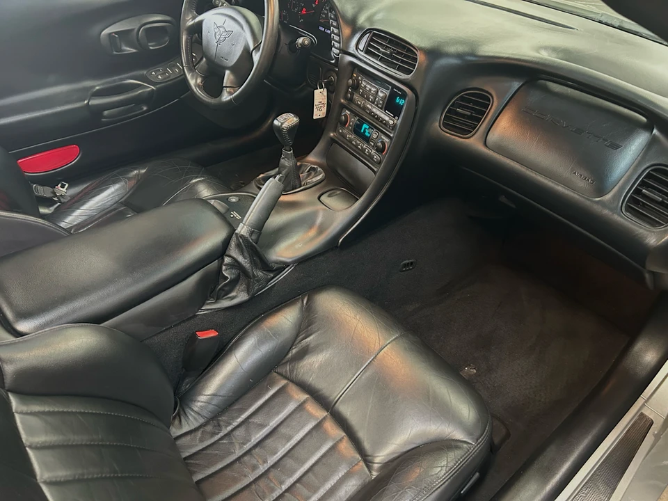 2000 Chevrolet Corvette C5 - Image 19 of 23